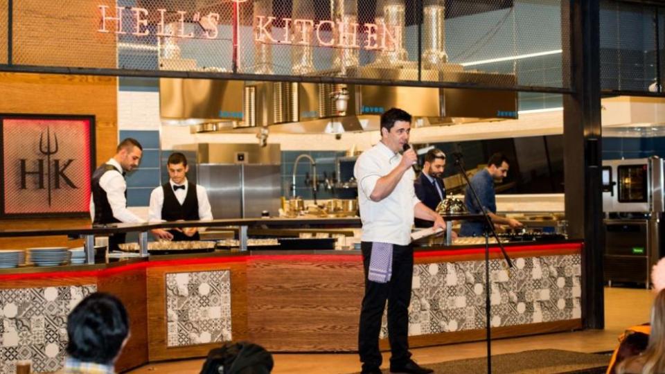 Шеф Ангелов от  „Hell's Kitchen България” издаде кога човек "изключва батерията", но и куп пикантни тайни