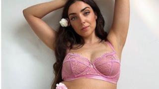 Нели се снима по бикини в рамките на 10 години, ето как се е променила СНИМКИ