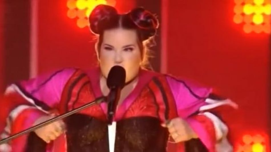 Пореден огромен скандал около "Евровизия"! Попиляха пухкавата Нета и песента й (ВИДЕО)