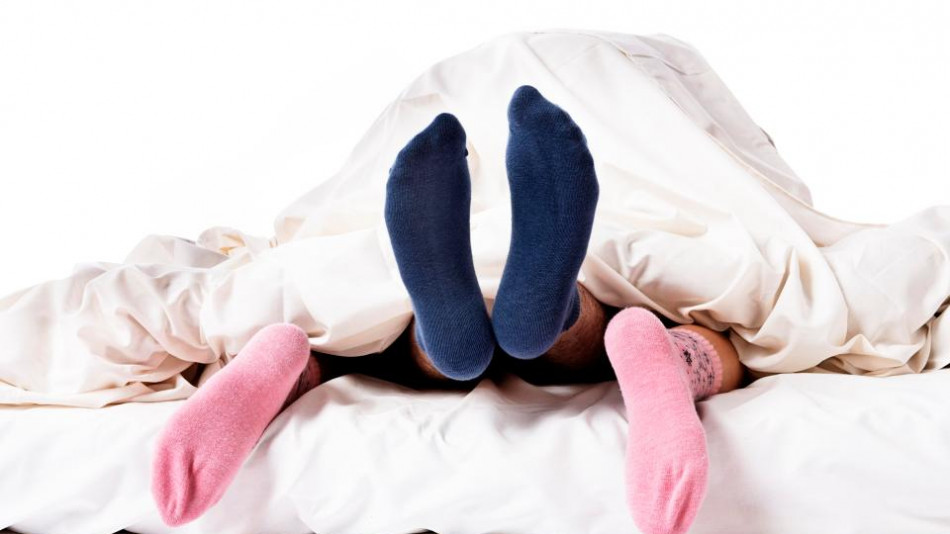 Носете чорапи по време на секс – причината ще ви смае!