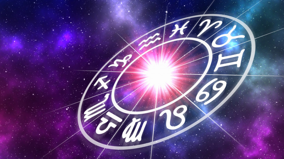 Подробен хороскоп за декември: 3 зодии ги чака кошмар