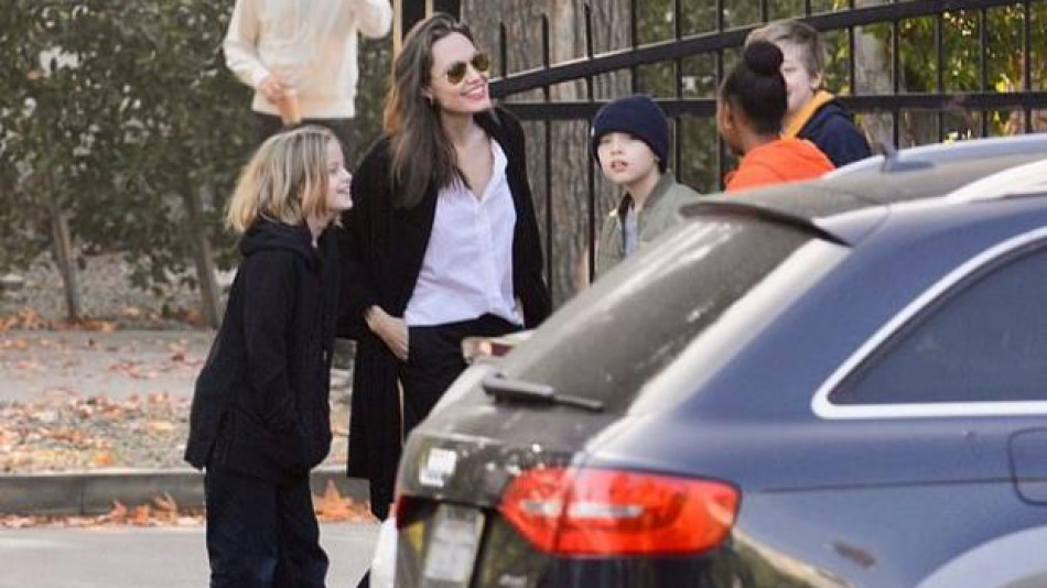 Анджелина Джоли направи нещо изненадващо с децата си, но 12-годишната й щерка Шейло потресе всички (СНИМКИ)