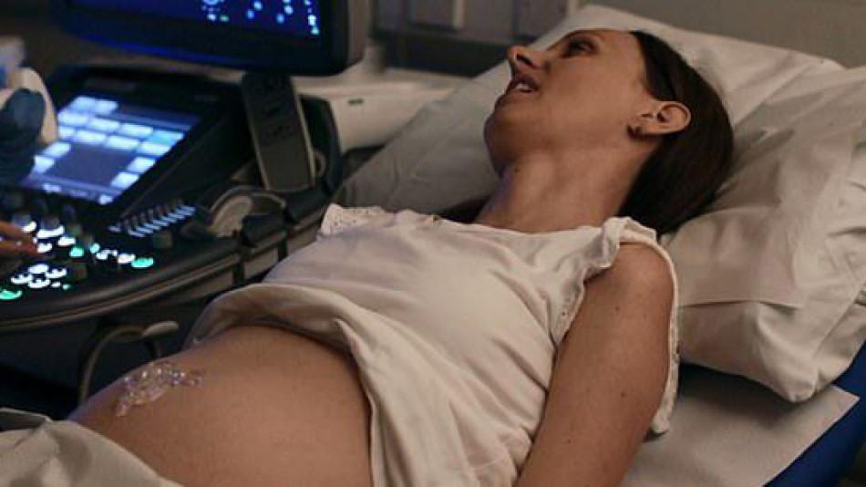Жена премина през ада - научи, че е бременна, но минути по-късно съдбата й нанесе тежък удар! СНИМКИ