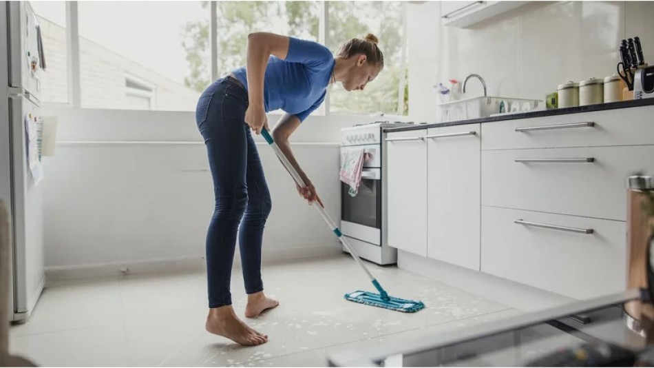 Задължително трябва да знаете тези неща при чистенето на дома, могат да ви струват здравето и живота (СНИМКИ)