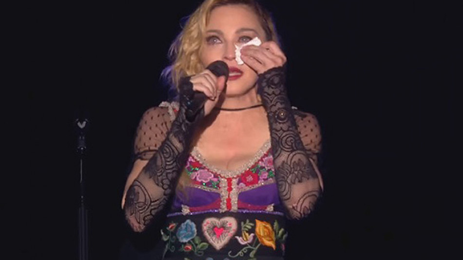 Мадона плаче: Никога не трябваше да разрешавам на децата ми да...