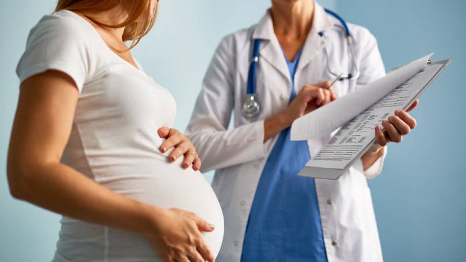 Учените бият тревога: Бременността от по-зрял мъж крие огромни опасности!