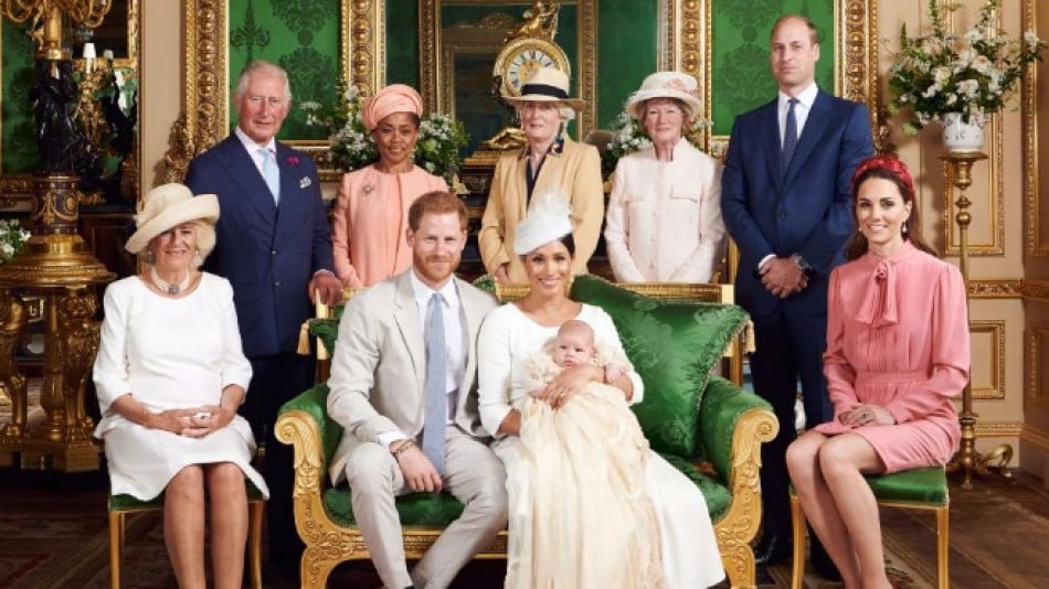Нещо ужасно се случва в британското кралско семейство! Тази СНИМКА разкри какво
