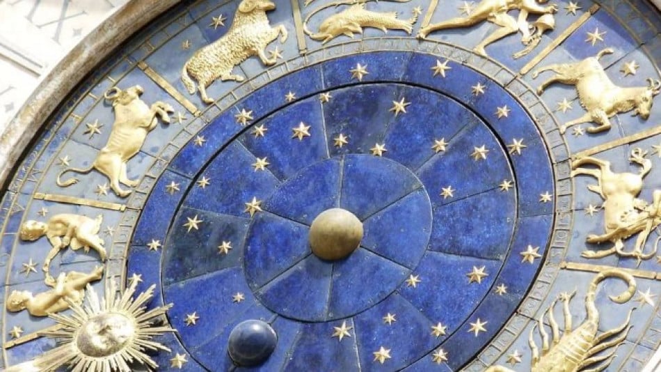 Пълен и невероятен хороскоп за месец декември! СНИМКИ