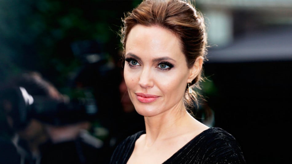 Шокираща промяна: Папараци изкараха невиждана СНИМКА на Анджелина Джоли