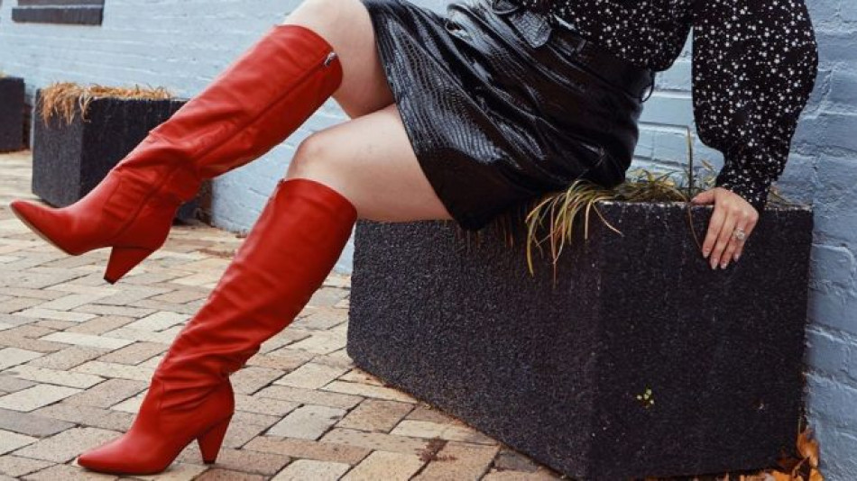 Жените с наднормено тегло да забравят за тези 5 чифта зимни обувки СНИМКИ