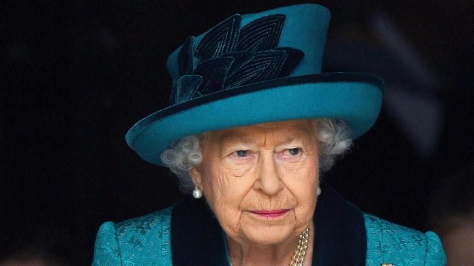 Бивш служител на Елизабет II разкри пикантна тайна относно гардероба й