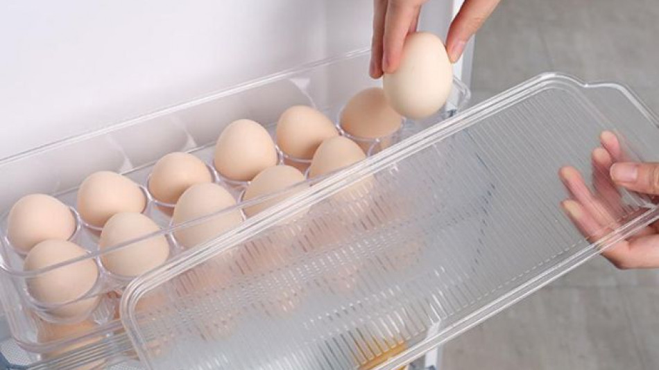 Не слагайте яйцата на вратата в хладилника! Безумно опасно е СНИМКИ