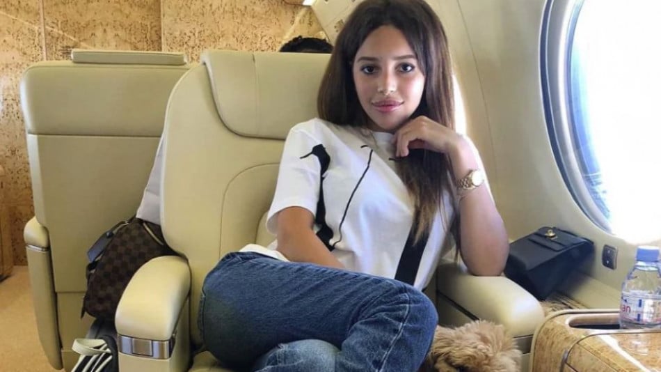 Как живее 19 г. дъщеря на милиардер, която никога не е слизала в метрото СНИМКИ