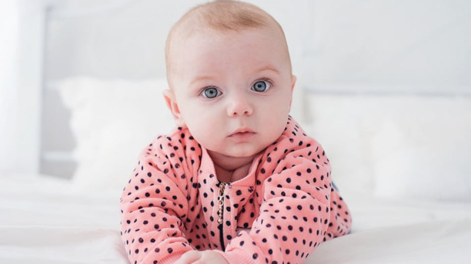 Ето как да разберете какъв цвят очи ще има бебето ви