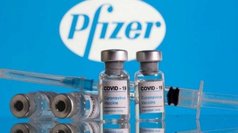 Внимание, необичаен страничен ефект след ваксините на Pfizer покосява жените!