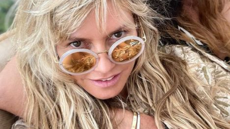 Хайди Клум скандализира с горещите си СНИМКИ 18+ в оскъдни бикини