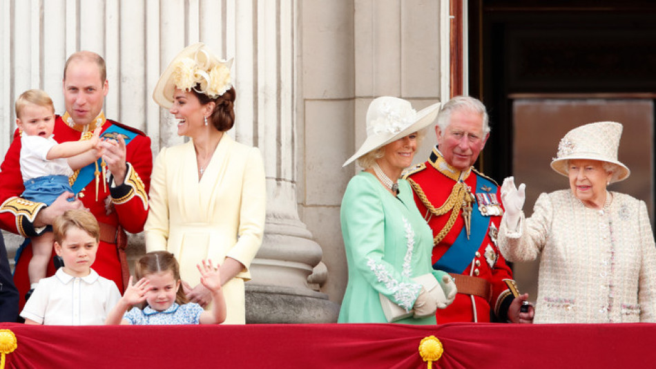 Кралица Елизабет II с шокиращ ход, попари мераците на Уилям за престола