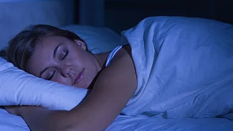 Кардиолог разкри вредно ли е да спим на една страна
