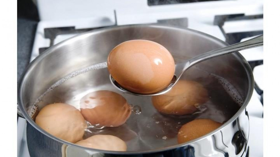 Шеф готвач разкри правилния начин за варене на яйца за празничните салати