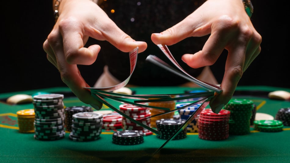 Мъж даде безценен и хитър урок на жена му заради страстта й към хазарта