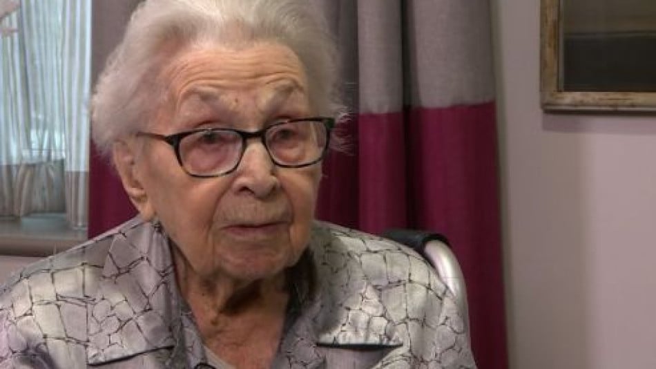 110-г. баба разкри тайната си за дълголетие, която почти никой няма да хареса